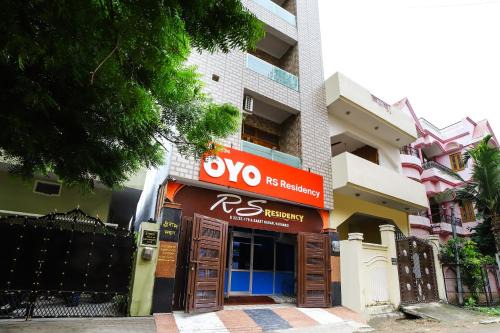 FabHotel RS Residency