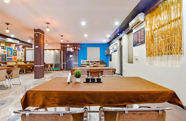 Fabhotel Rushank Residency