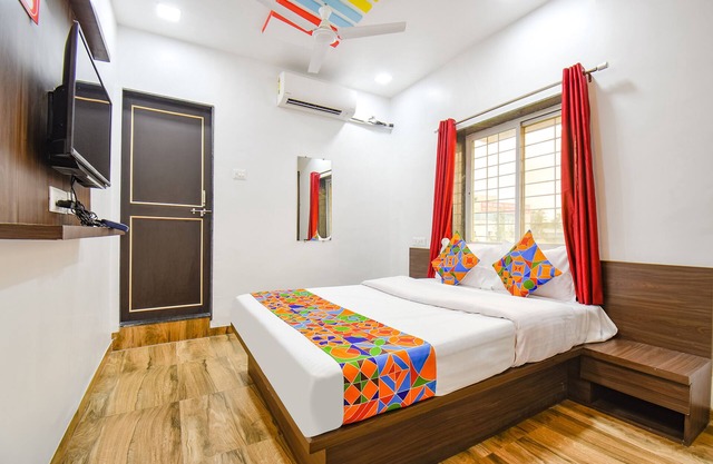 Fabhotel Sairaj I