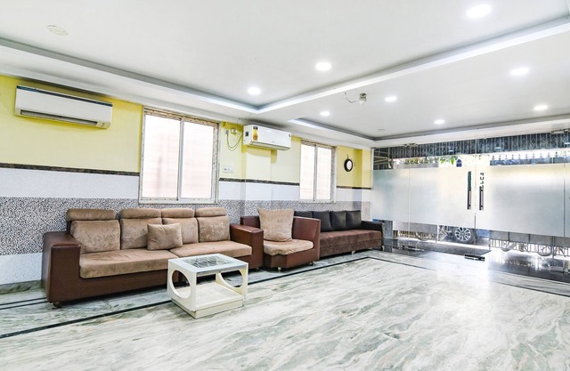 Fabhotel Saltlake Palace