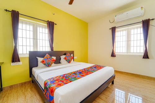 FabHotel Saro Sri Residency