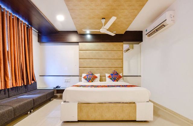 Fabhotel Shree Gopal Residency