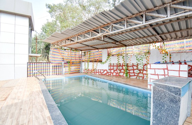 FabHotel Silver Leef & Resort