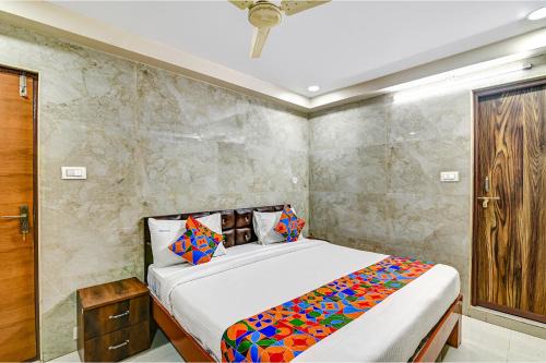 FabHotel Srinivasa Guest House