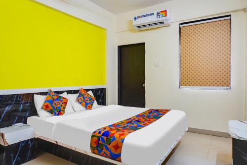 FabHotel Star Executive