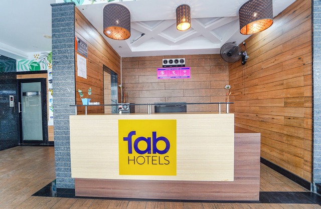FabHotel Stratford