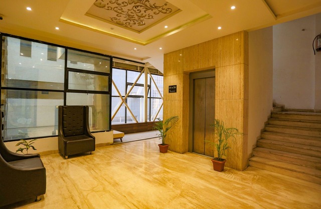Fabhotel Sun Park
