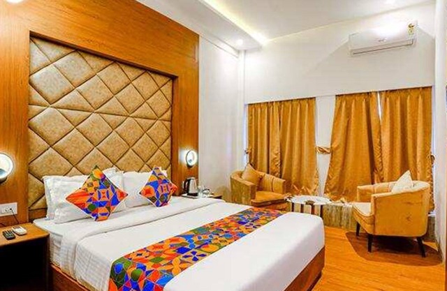 Fabhotel Sunrise Suites