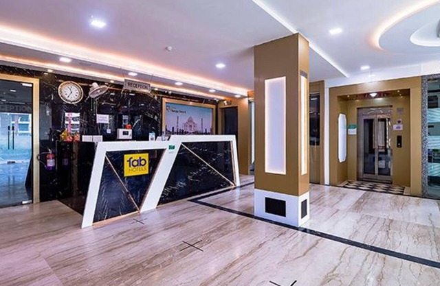 Fabhotel Swess Grand