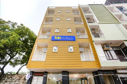 FabHotel Taugan Inn - Nr Yashobhoomi Convention Centre