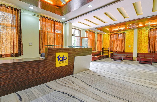 Fabhotel The Grand Kailash