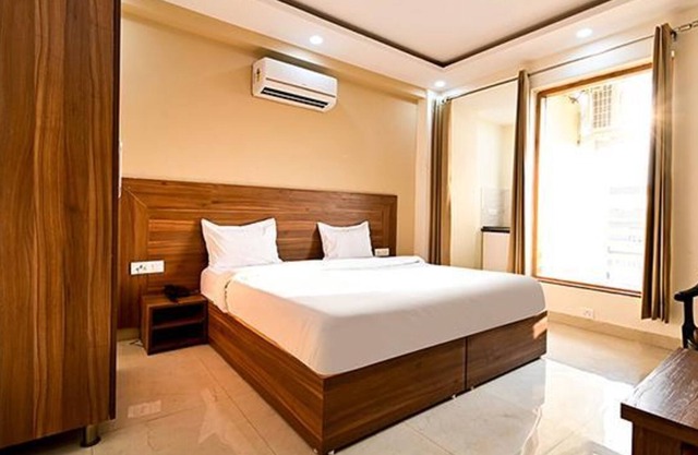 Fabhotel The Holy House