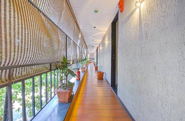 Fabhotel Udhna Inn