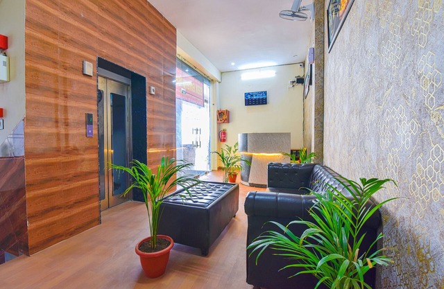Fabhotel V Five