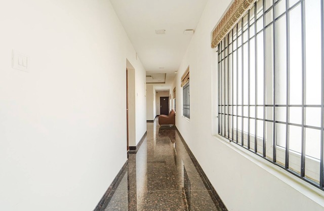 Fabhotel V