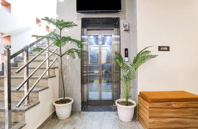 Fabhotel Vasudha