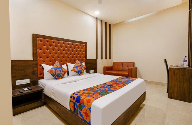FabHotel Vertigo Suites - Nr BKC