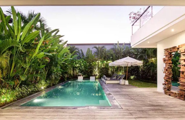 Fabulous 4 Br Villa 5min to Finns Beach Club
