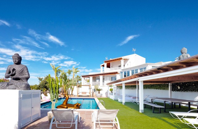 Villa de lujo Can Musenya 14-22 pax en Jesús