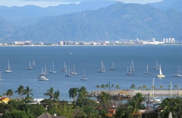 Fabulous Hillside Vacation Villa Vista de Bahía de Banderas y Marina Riviera Nayarit