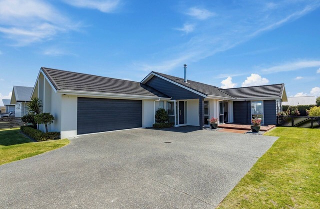 Fabulous in Wharewaka - Wharewaka Holiday Home