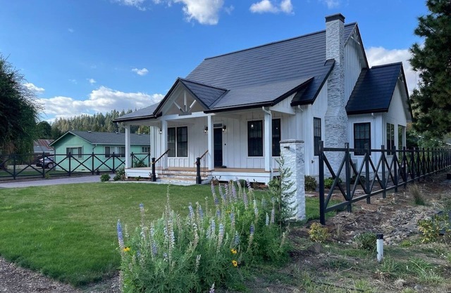Fabulous Solar Powered Farmhouse with EV Charger