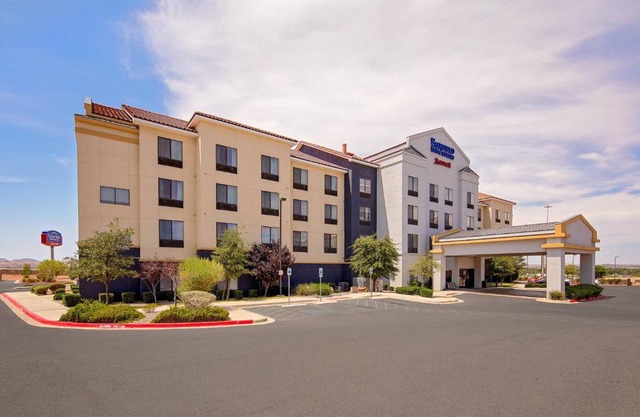 Fairfield Inn and Suites by Marriott El Paso