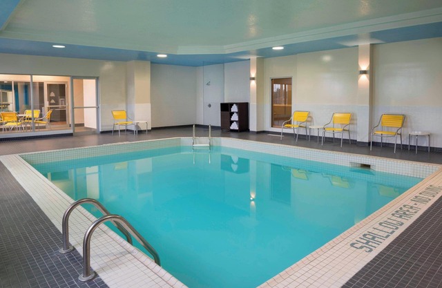 Fairfield Inn & Suites by Marriott Ottawa Kanata