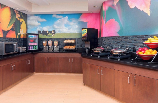 Fairfield Inn & Suites Galesburg