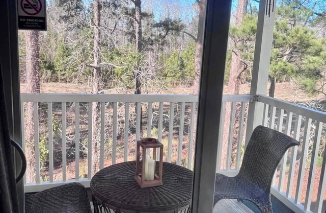 Fairways 4n 2 Bedroom Condo