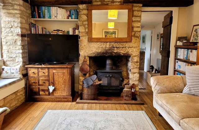 Fairytale Cottage in The Cotswolds