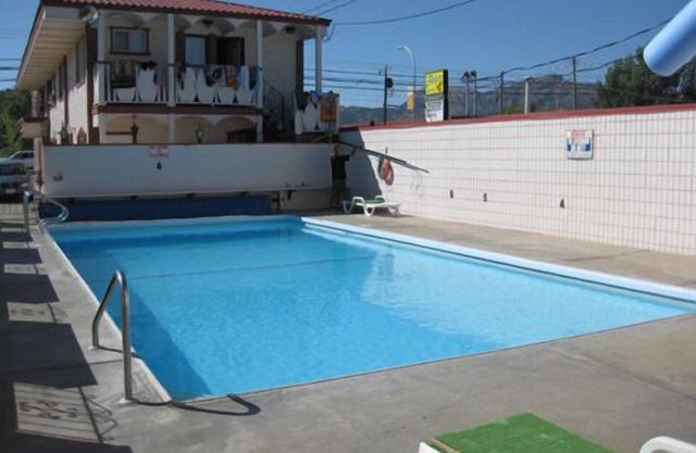 Falcon Resort