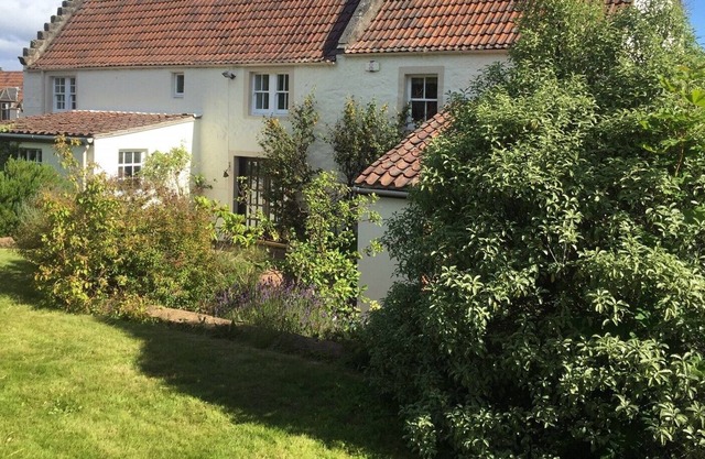 Falkland Country Home