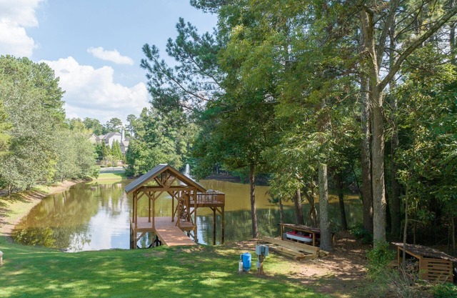 Last-Minute Summer Escape! 15% Off August!