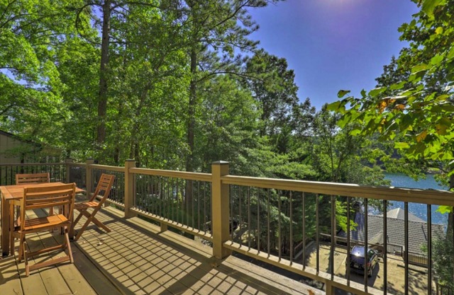 Fall Sale: 10% Off 3+ nights – thru Nov 20!