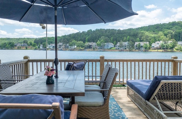 Fall Sale: 10% Off 3+ nights – thru Nov 20!