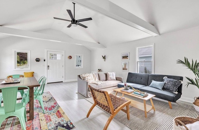 Summer Sale| Beach Bungalow | Walk2Beach| Pet| Pkg