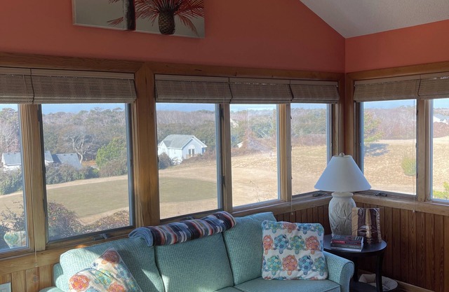 NEW LISTING: OWNER'S SUITE IN CHARMING KITTY HAWK WITH OUTSTANDING AMENITIES