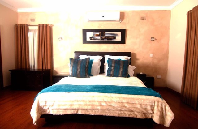 Fallsway Villas