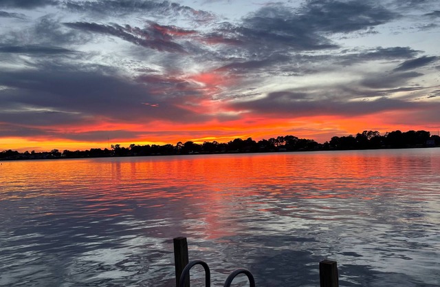 False River Waterfront Cottage Private Dock, Boat Lift and Amazing Views!