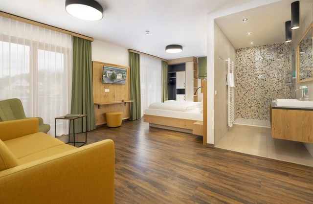 Familienzimmer - Finkensteiner Hof, Dion Hotels & Resorts Gmbh
