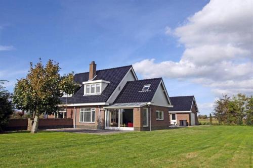 Familiehuis Dacha op de Slufterweg