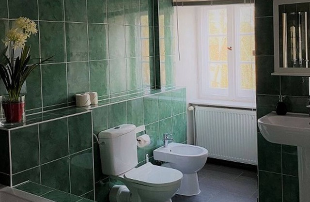 Familien-ferienwohnung, 2 Schlafbereiche, Bad/wc - Integrative Kindervilla