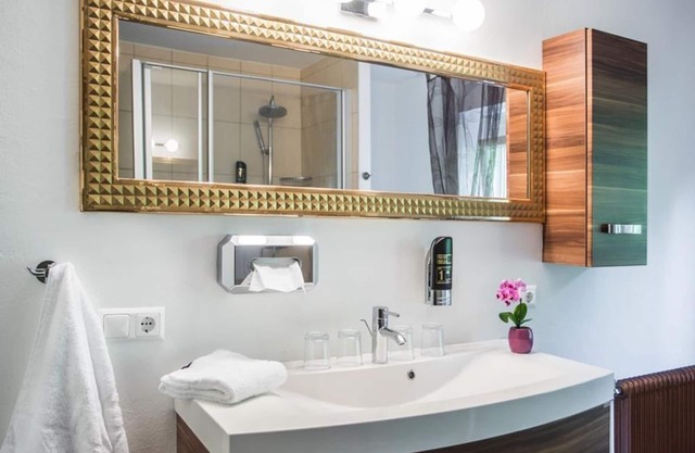 Familien Suite Seeblick - Faaker See Inn Hotel
