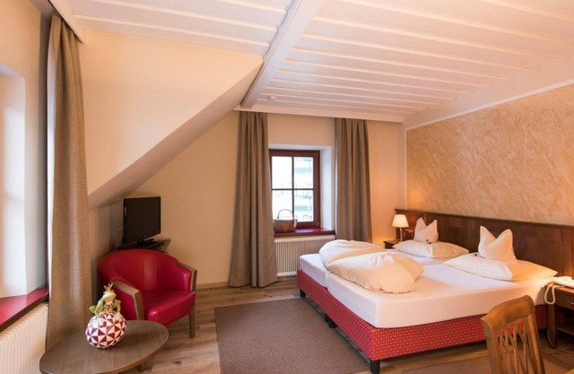 Familienzimmer HP ab 5 Nächten - Bike-boutiquehotel Lindenhof