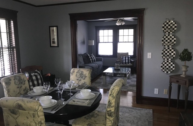 Apartamento privado para 5 personas - ¡Cerca de Boston!