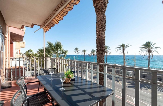 Apartamento familiar Vistamar Beach