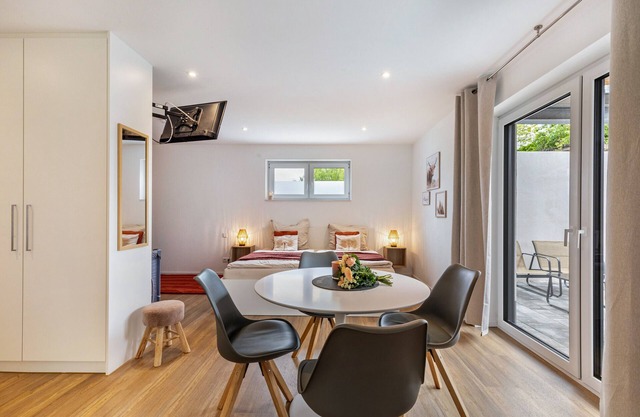 Apartamento vacacional "Studio 1 Parkside Apartments" con terraza privada y Wi-Fi