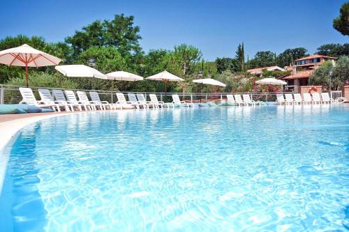 Family Apartment in Guardistallo with Pool