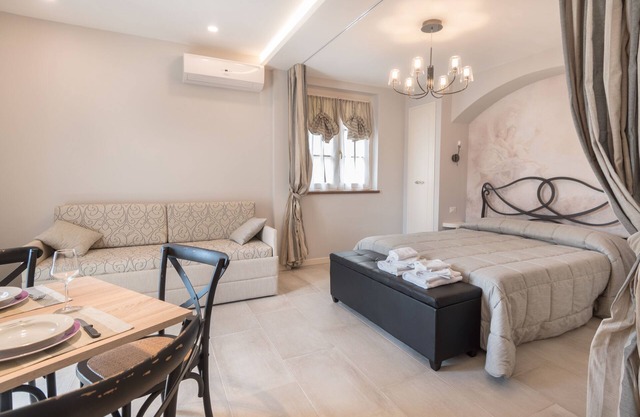 Apartamento familiar con piscina y spa en Asís